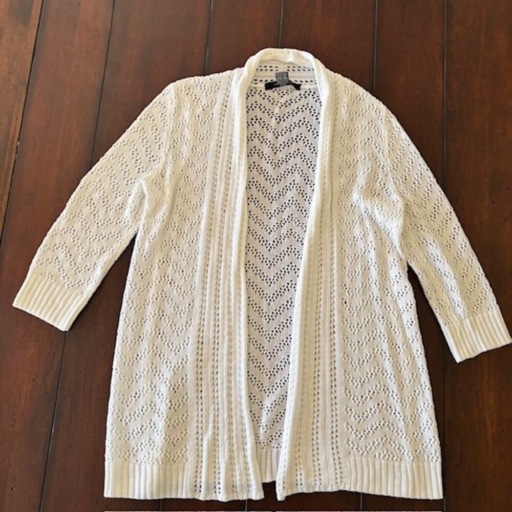 89th & Madison Size Large Women's Open Knit Long White‎ Sweater
